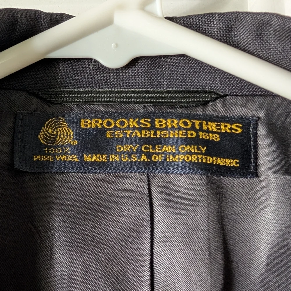 Brooks Brothers Vintage Black Pinstriped Wool Blend Blazer 41R